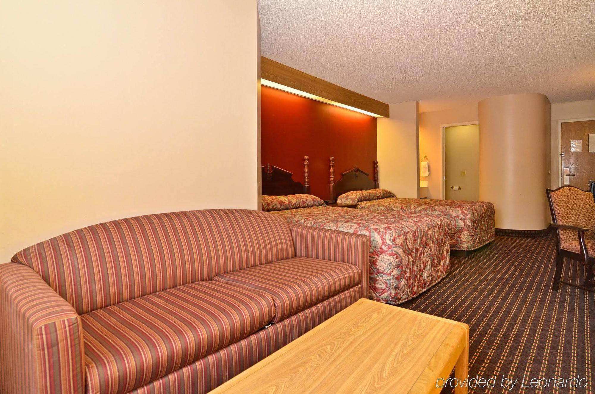 Americas Best Value Inn And Suites Lee'S Summit-Kansas City Quarto foto